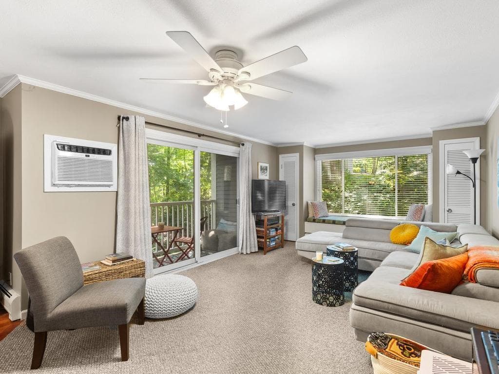 7 Wake Robin Road UNIT 310 photo 4