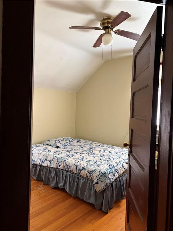 359 Mason Street photo 27