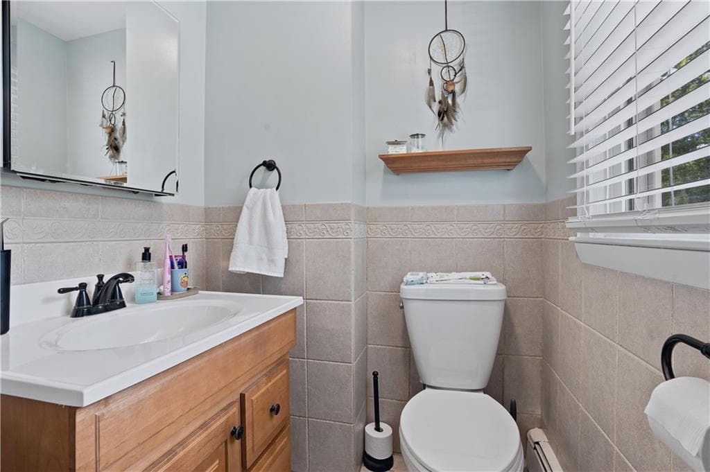 7 Byrd Avenue photo 11