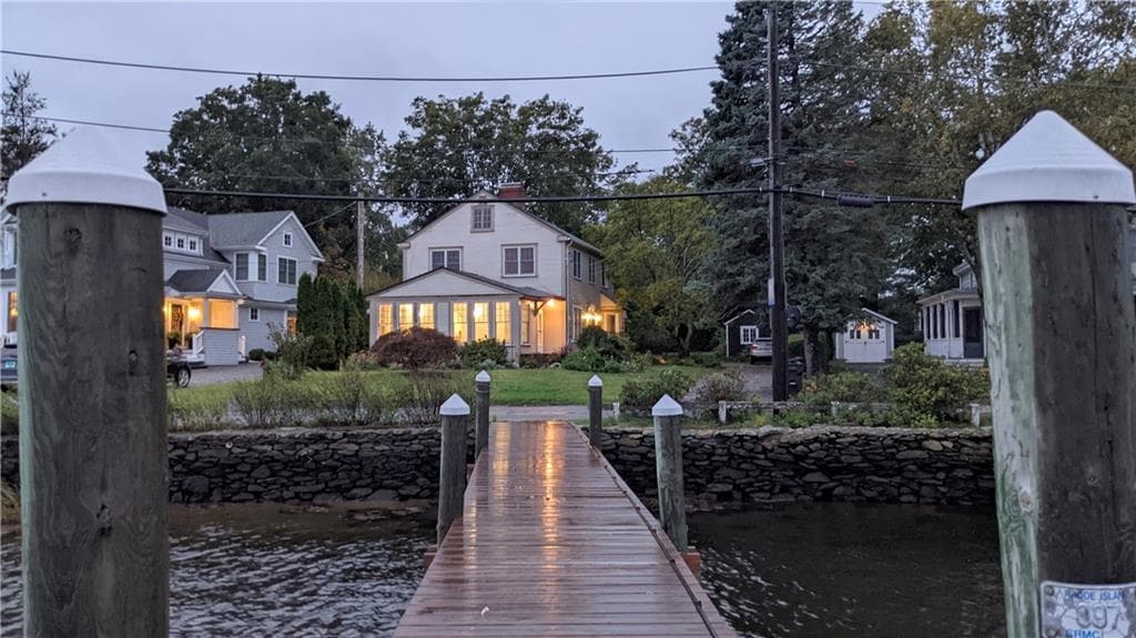 Single Family Residence at 169 Mathewson Road, Barrington, photo 9 of 45