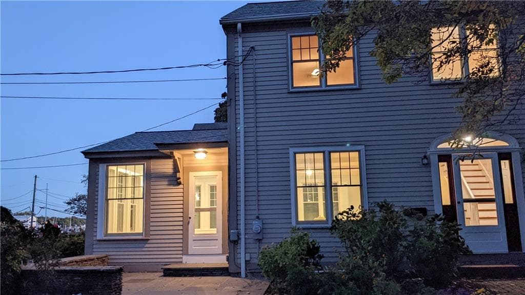 Single Family Residence at 169 Mathewson Road, Barrington, photo 11 of 45