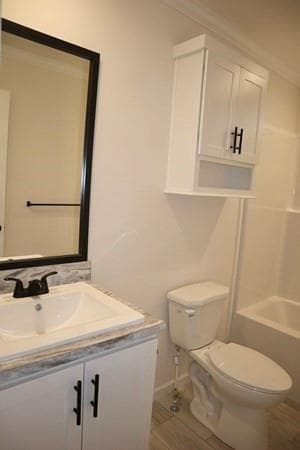 1346 B22 Newport Avenue photo 14