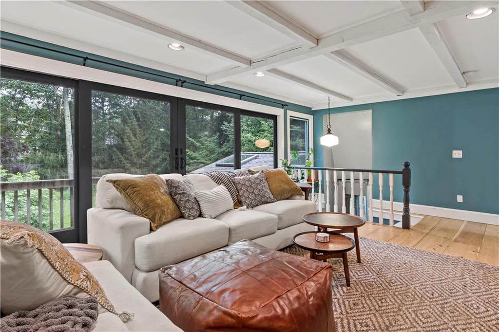 Single Family Residence at 172 Estelle Drive, South Kingstown, photo 10 of 45