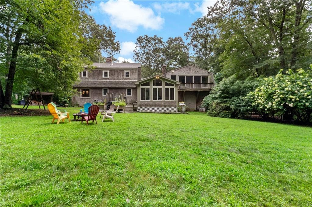 Single Family Residence at 172 Estelle Drive, South Kingstown, photo 35 of 45