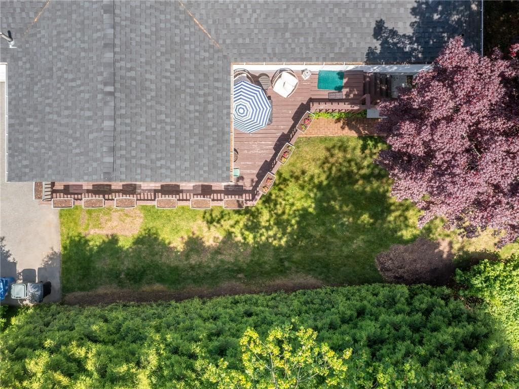 80 Birchwood Way photo 32
