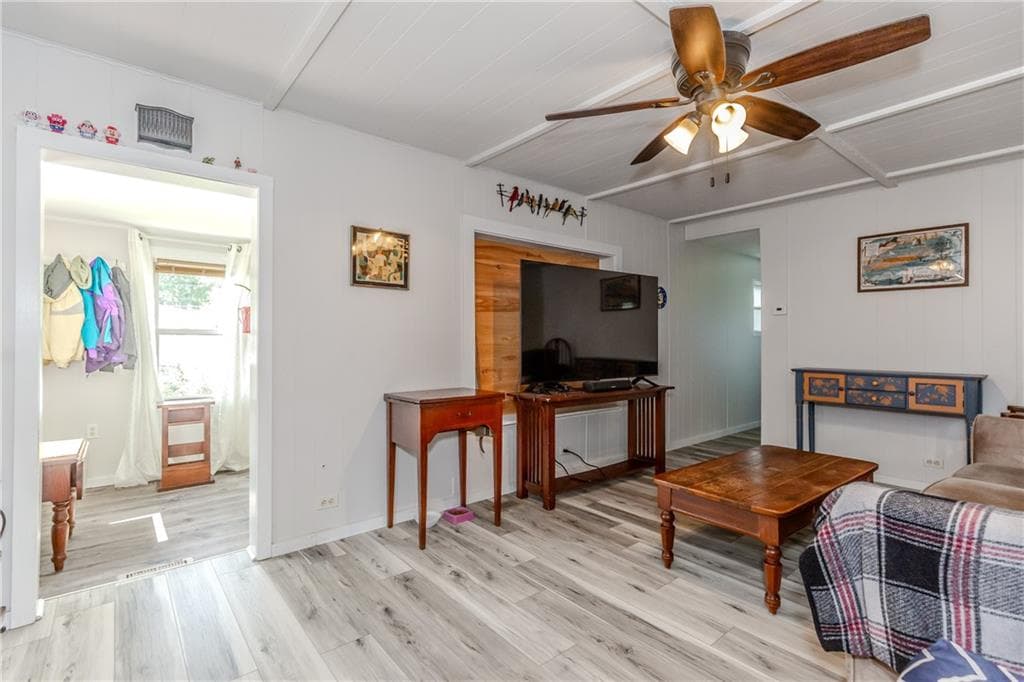 18 Helen Drive photo 23