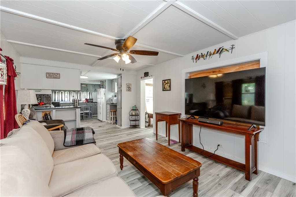 18 Helen Drive photo 20
