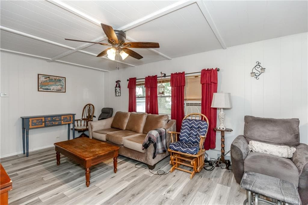 18 Helen Drive photo 18