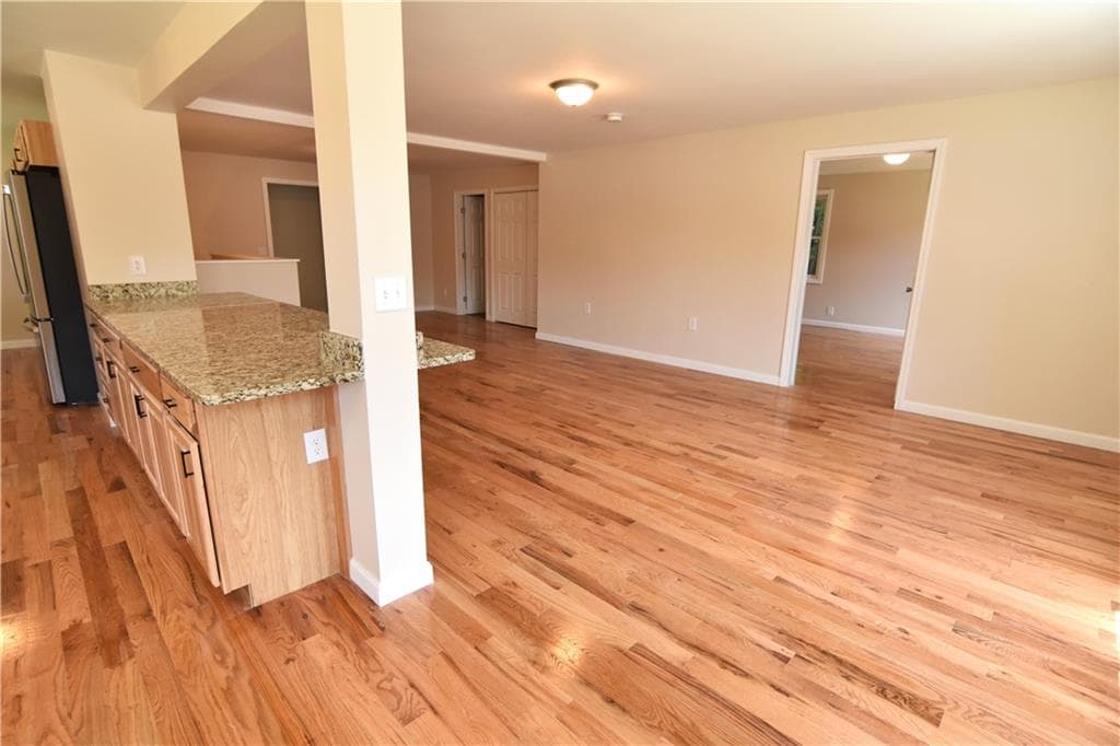 304 Getchell Avenue photo 9