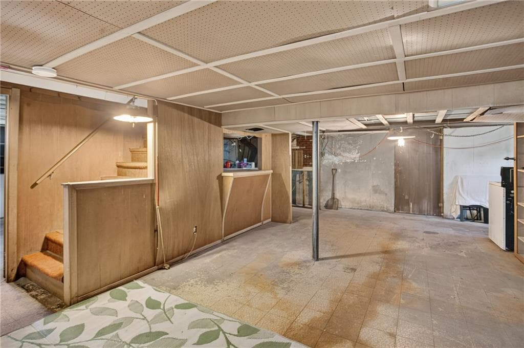 130 Thurston Street photo 42