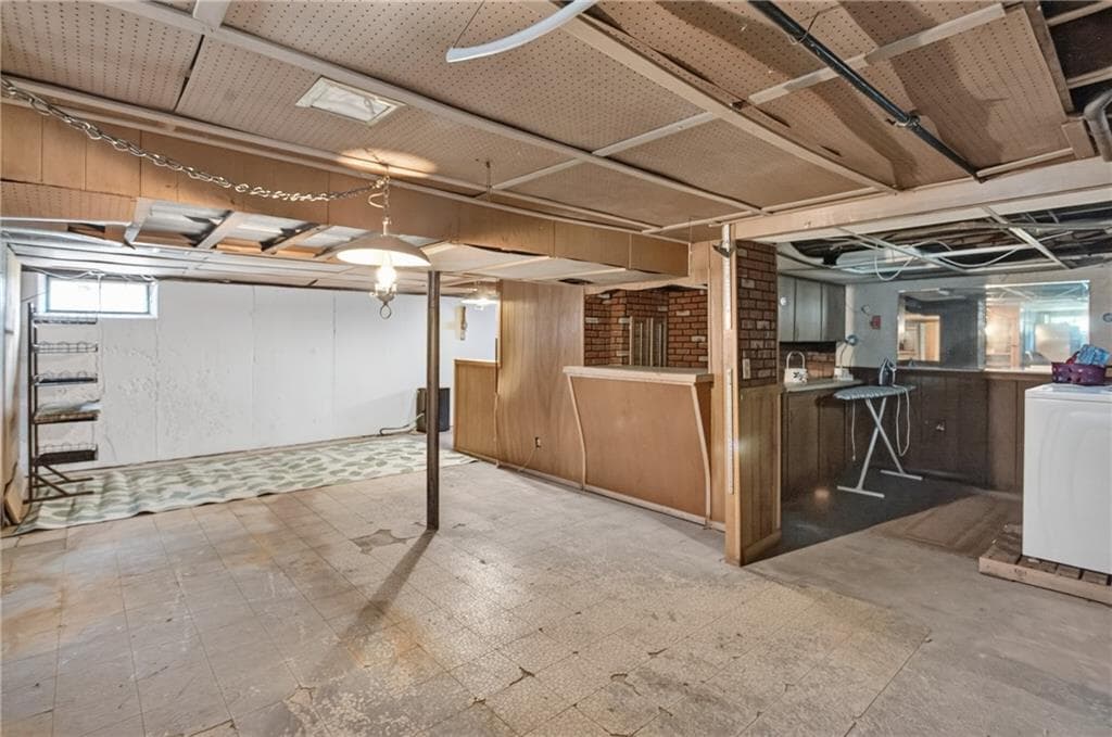 130 Thurston Street photo 43