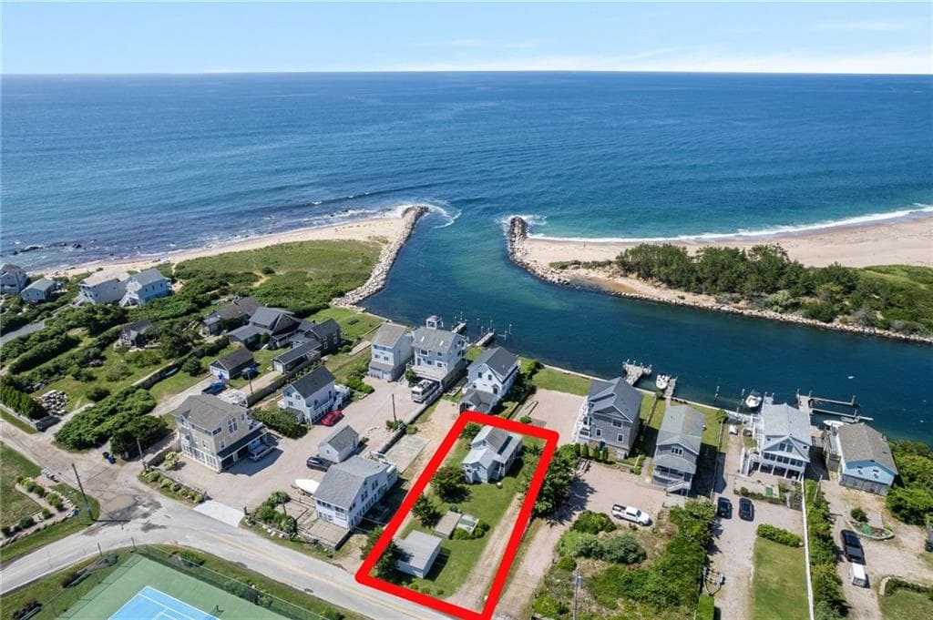 834 A West Beach Road