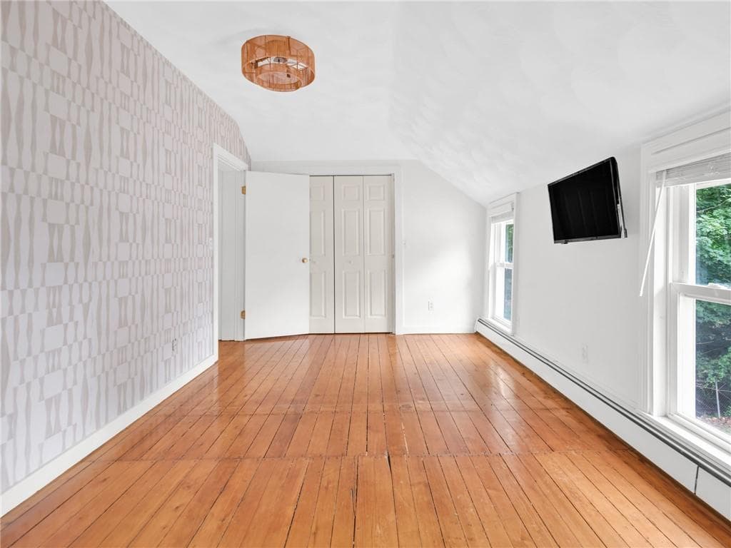 38 Padelford Avenue photo 26