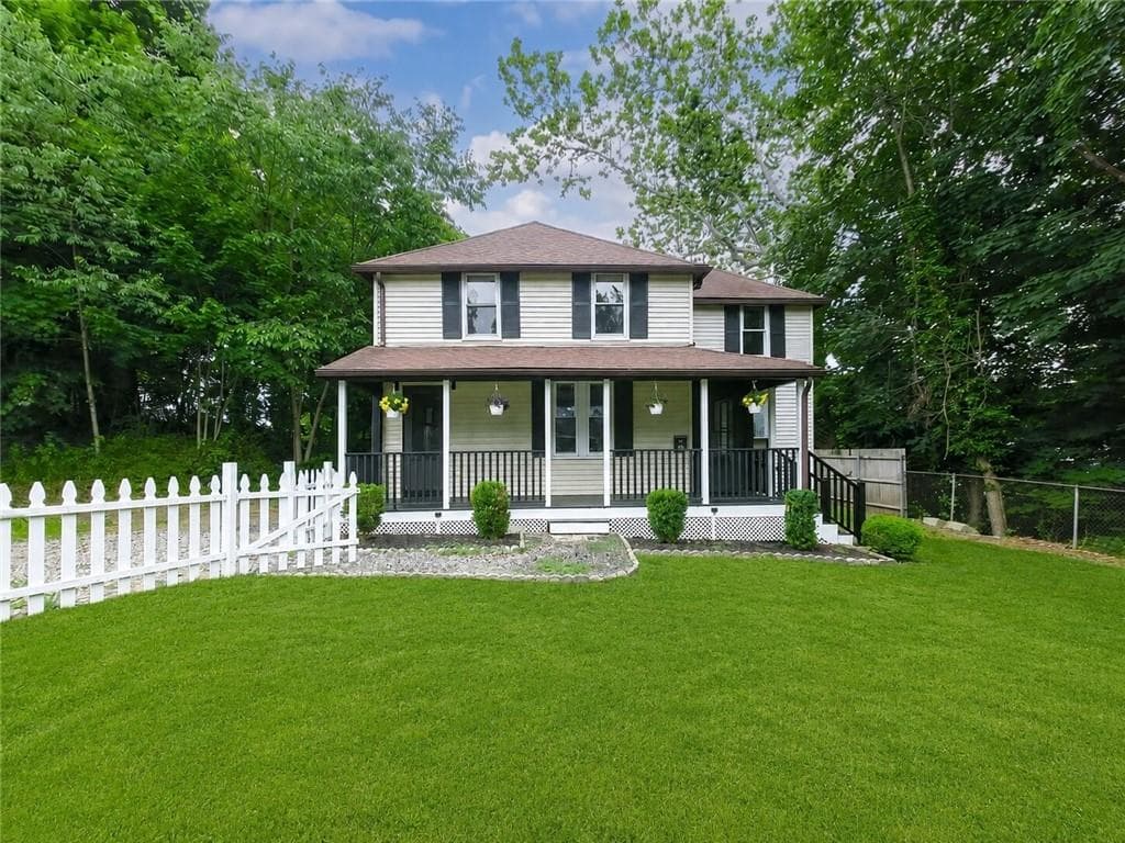 38 Padelford Avenue
