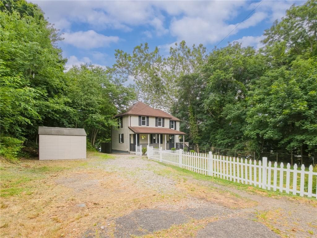 38 Padelford Avenue photo 34