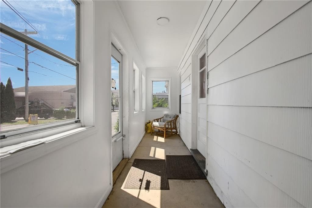 55 Pleasant Street photo 6