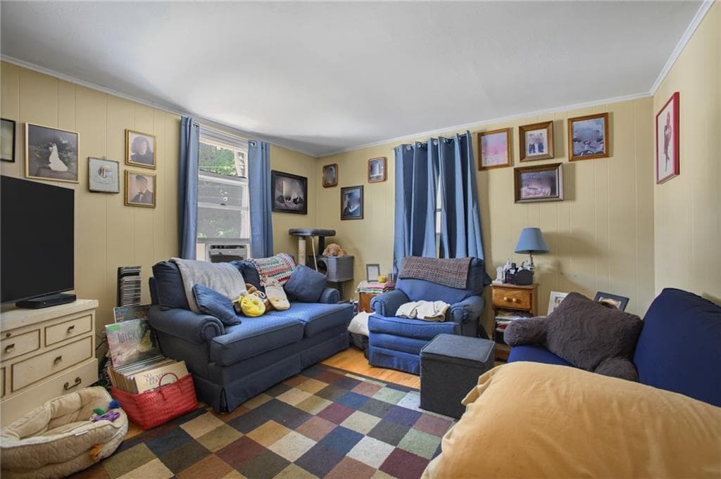 55 Pleasant Street photo 29