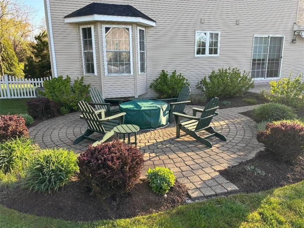 190 Hope Road photo 4
