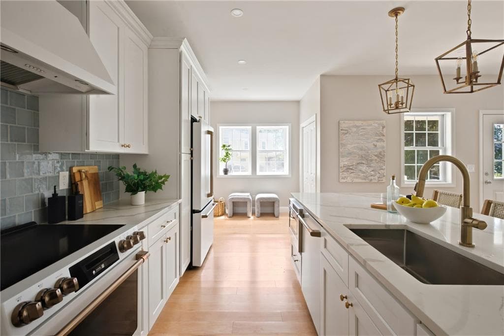 11 Juniper Street photo 16