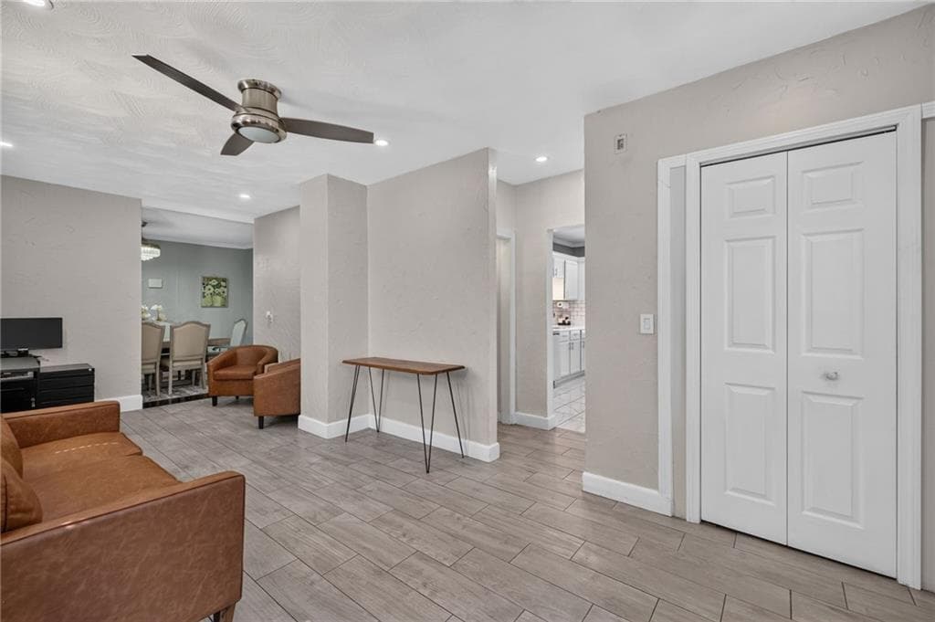 83 Myrtle Avenue photo 25