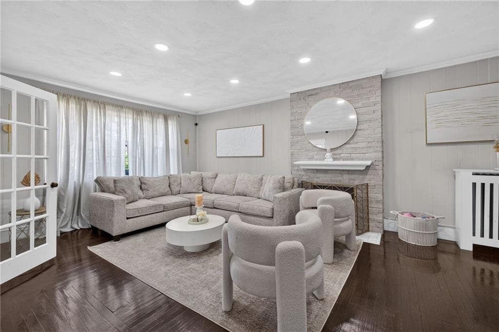 83 Myrtle Avenue photo 21