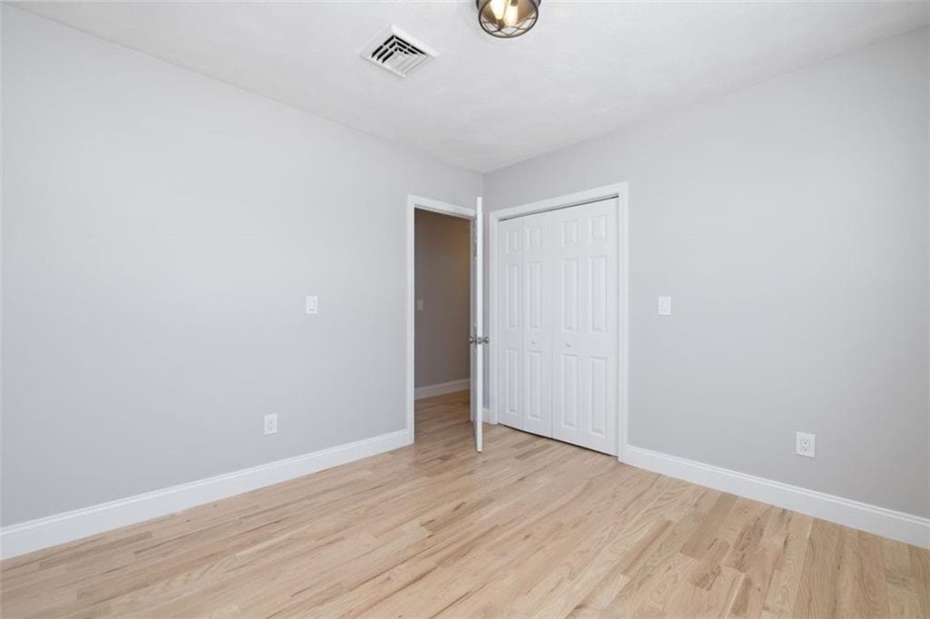 36 Kinnicutt Avenue photo 11