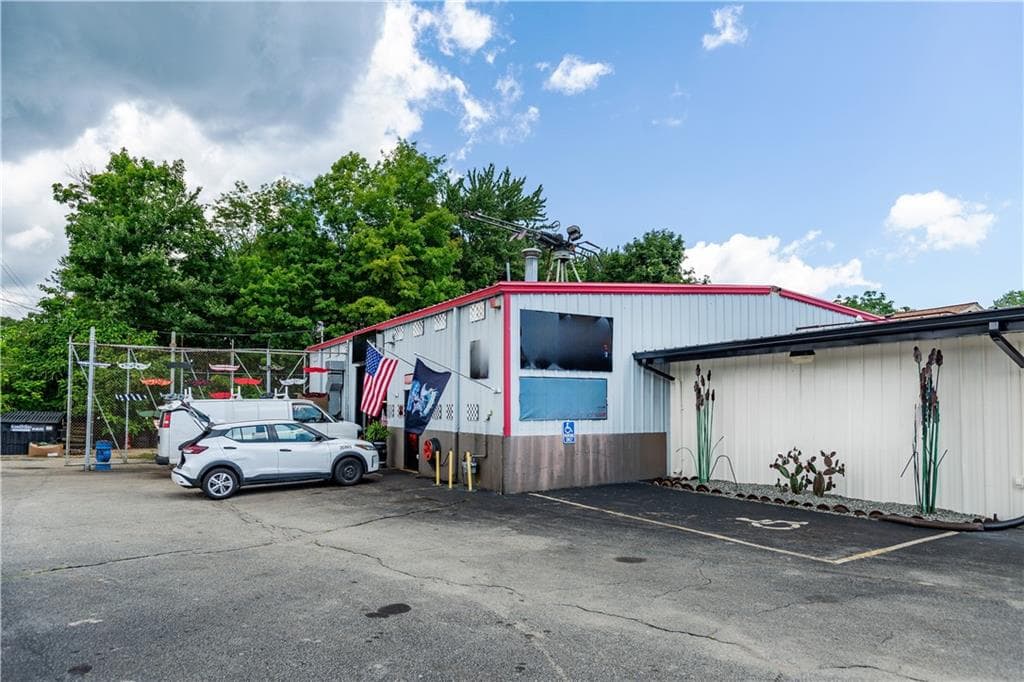 2077 West Shore Road photo 29