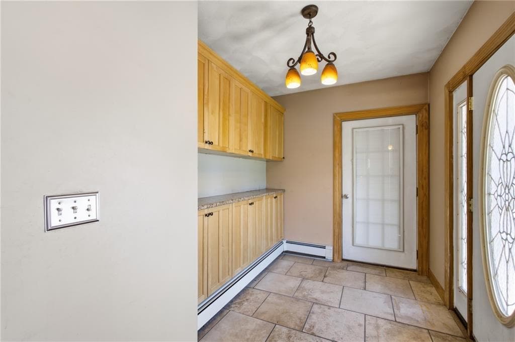 95 Uxbridge Street photo 4