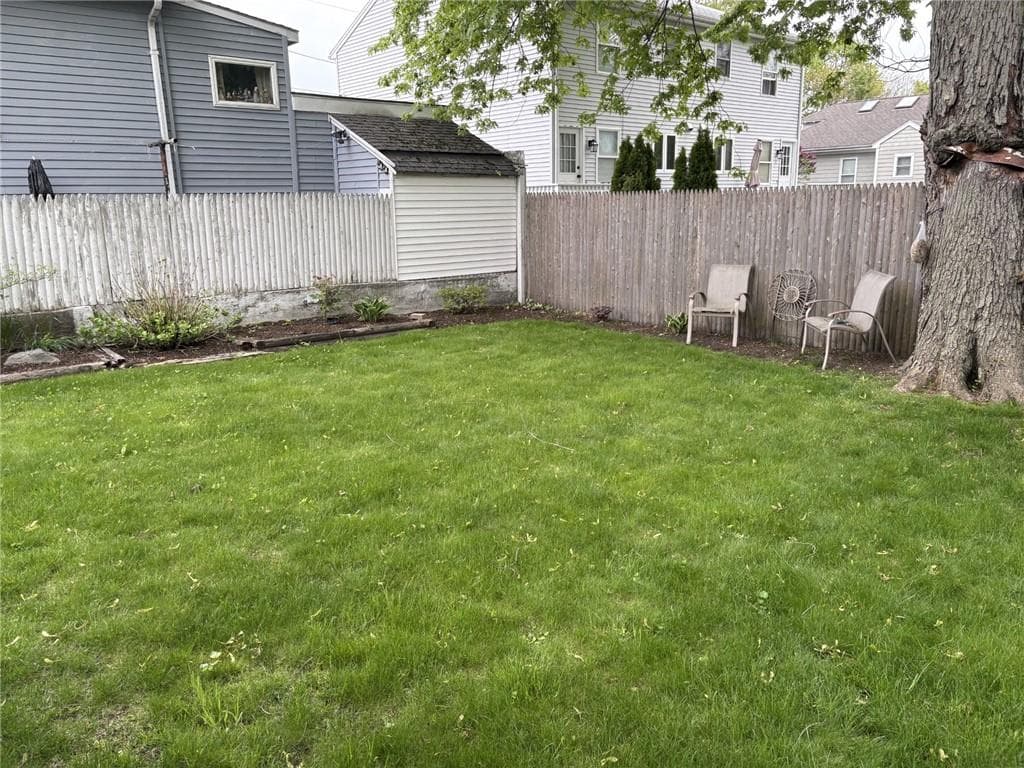 353 MASSASOIT Avenue photo 10