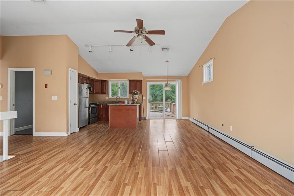 15 Atlantic Avenue photo 16