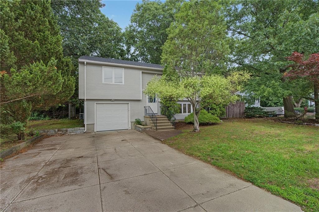15 Atlantic Avenue photo 33