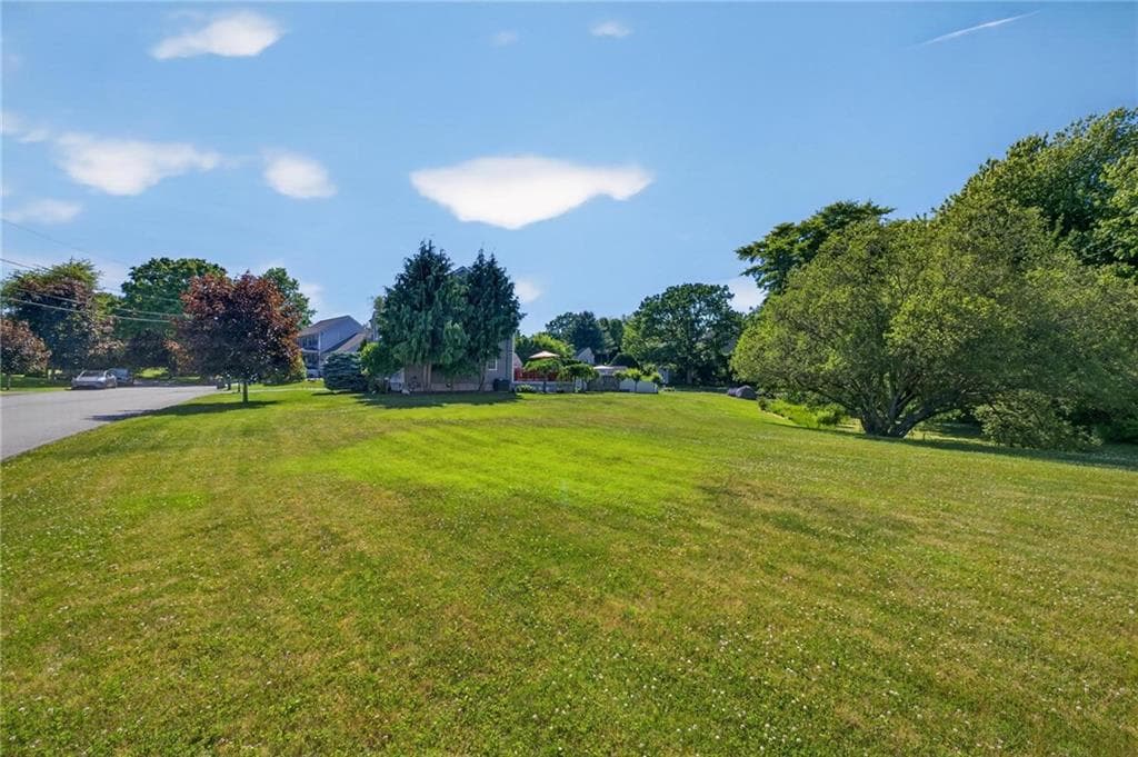 185 Rosewood Road photo 36