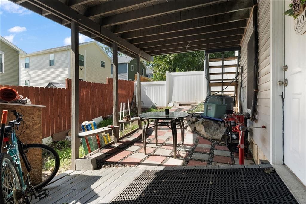 90 Rowley Street photo 22