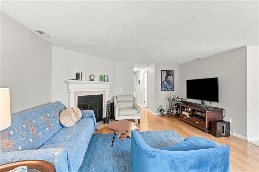 38 Stone Trail UNIT B photo 3