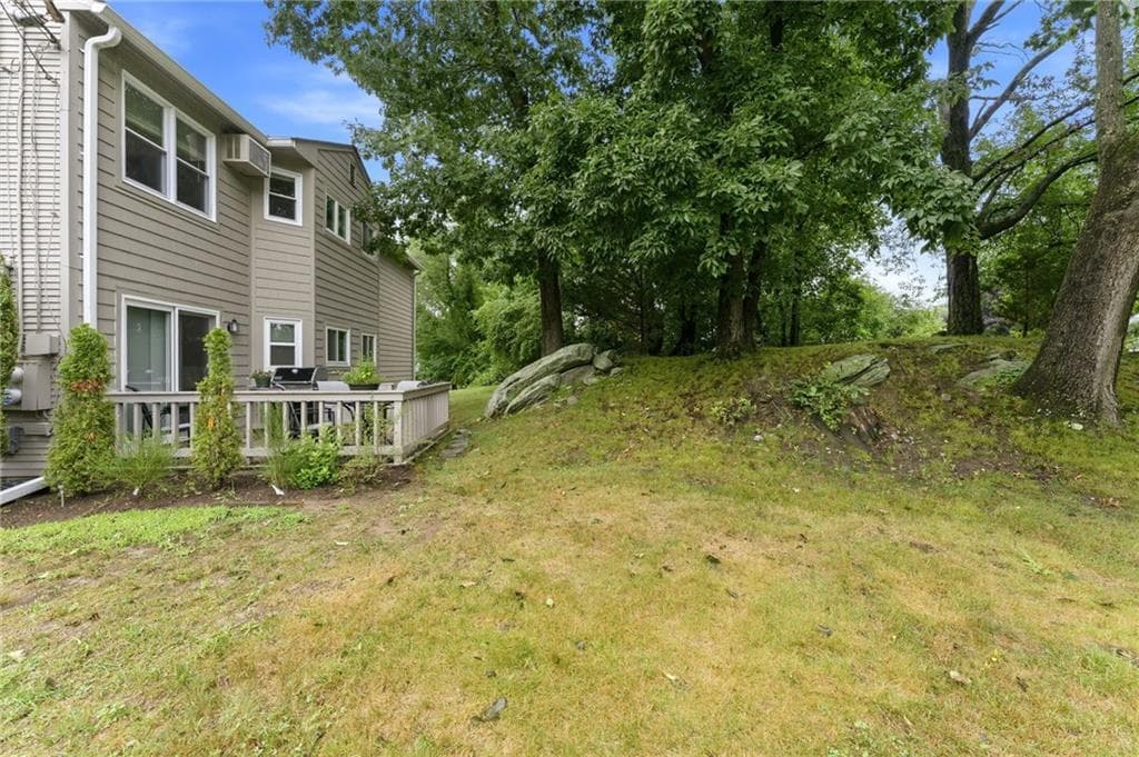38 Stone Trail UNIT B photo 25