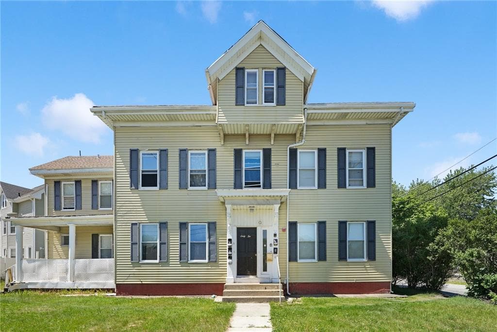 62 Conant Street