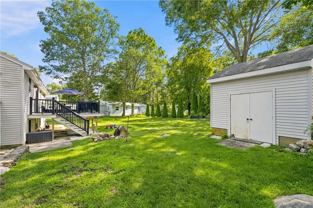 19 Sawdy Pond Avenue photo 39
