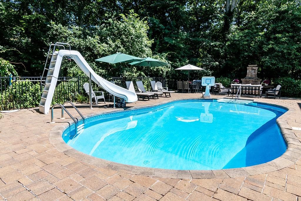 530 Westmoreland Lane photo 8