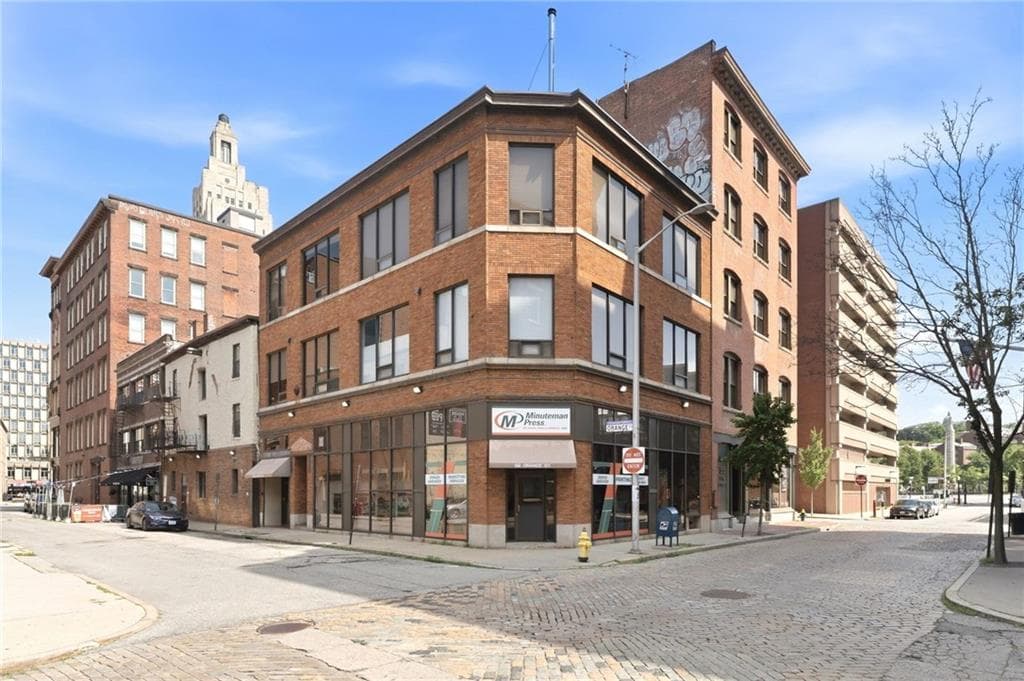82 Orange Street UNIT 3B