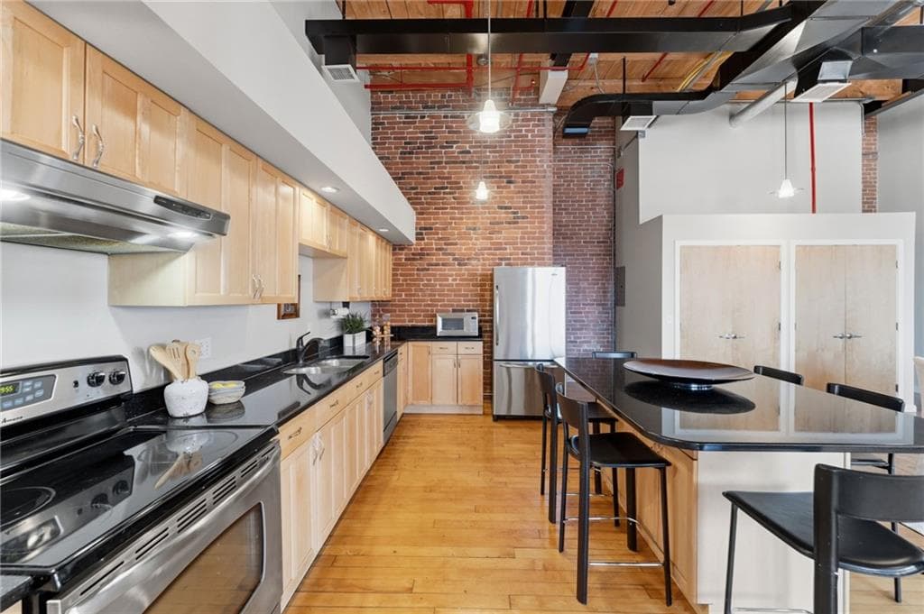 82 Orange Street UNIT 3B photo 18
