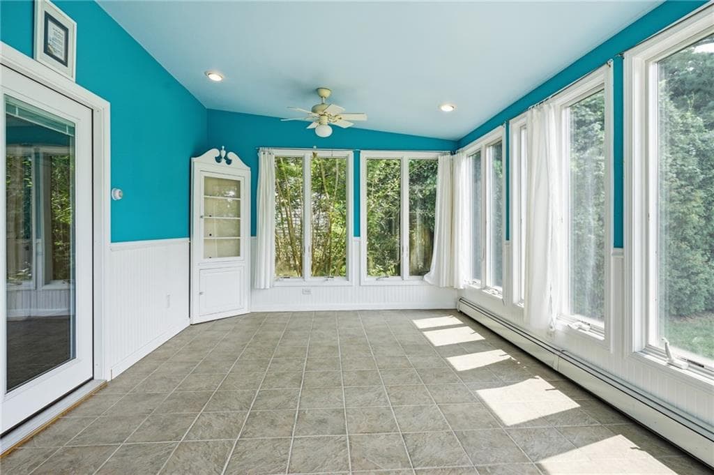 54 Winthrop Street photo 34
