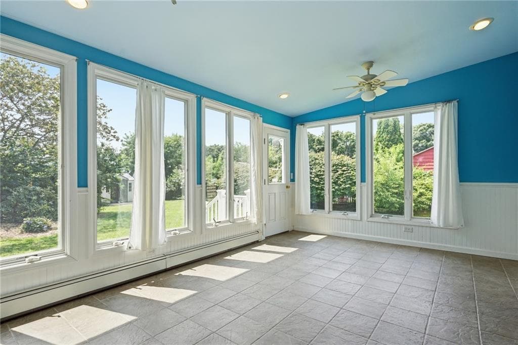 54 Winthrop Street photo 37