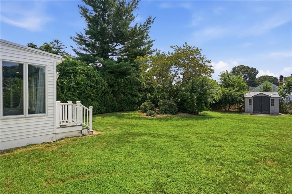 54 Winthrop Street photo 40
