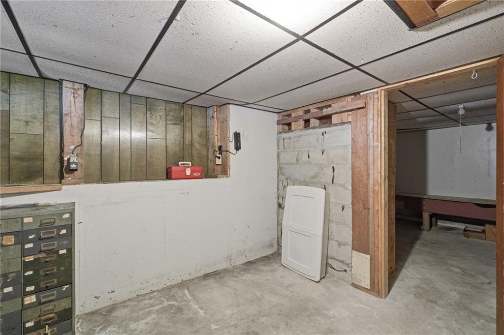 65 Thelma Avenue photo 29