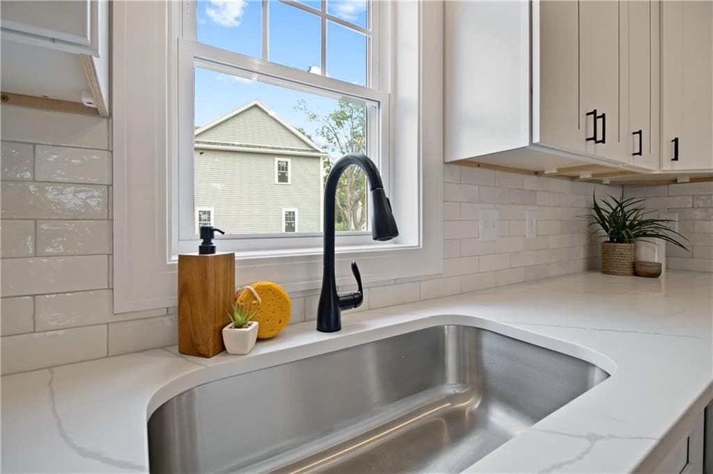 93 Croade Street photo 9