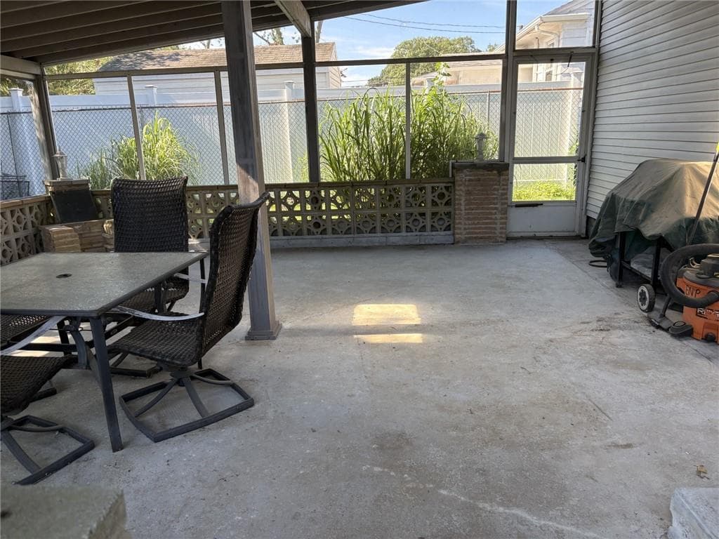 33 Gillen Avenue photo 5