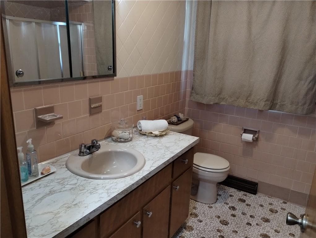 15 Spruce Street photo 22