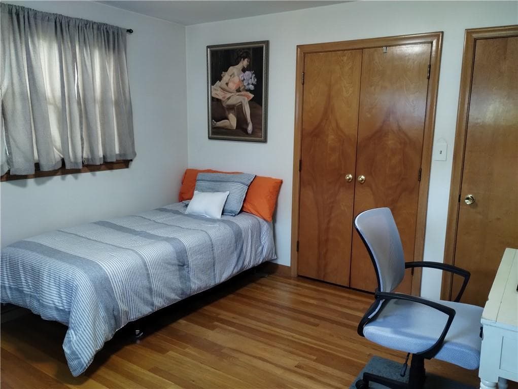 15 Spruce Street photo 25