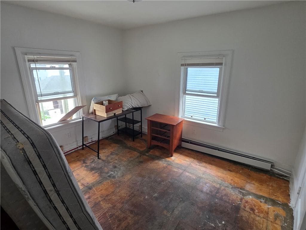160 Superior Street photo 9