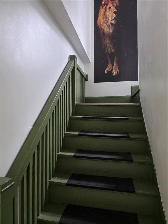 160 Superior Street photo 11